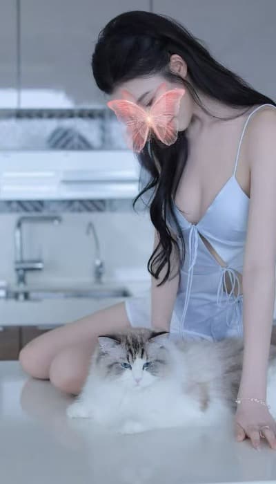 Lisa — photo 4