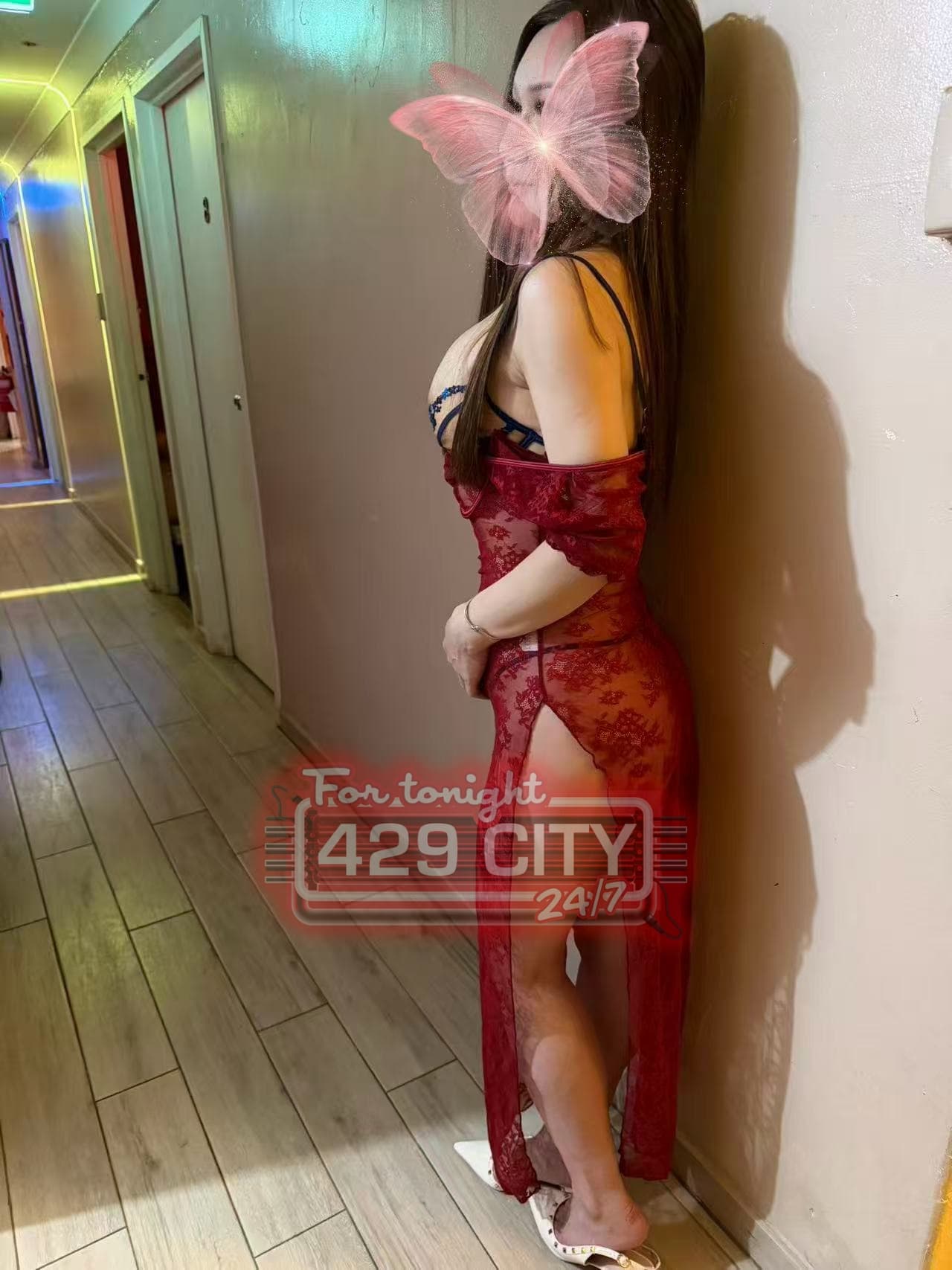 Mia — photo 2