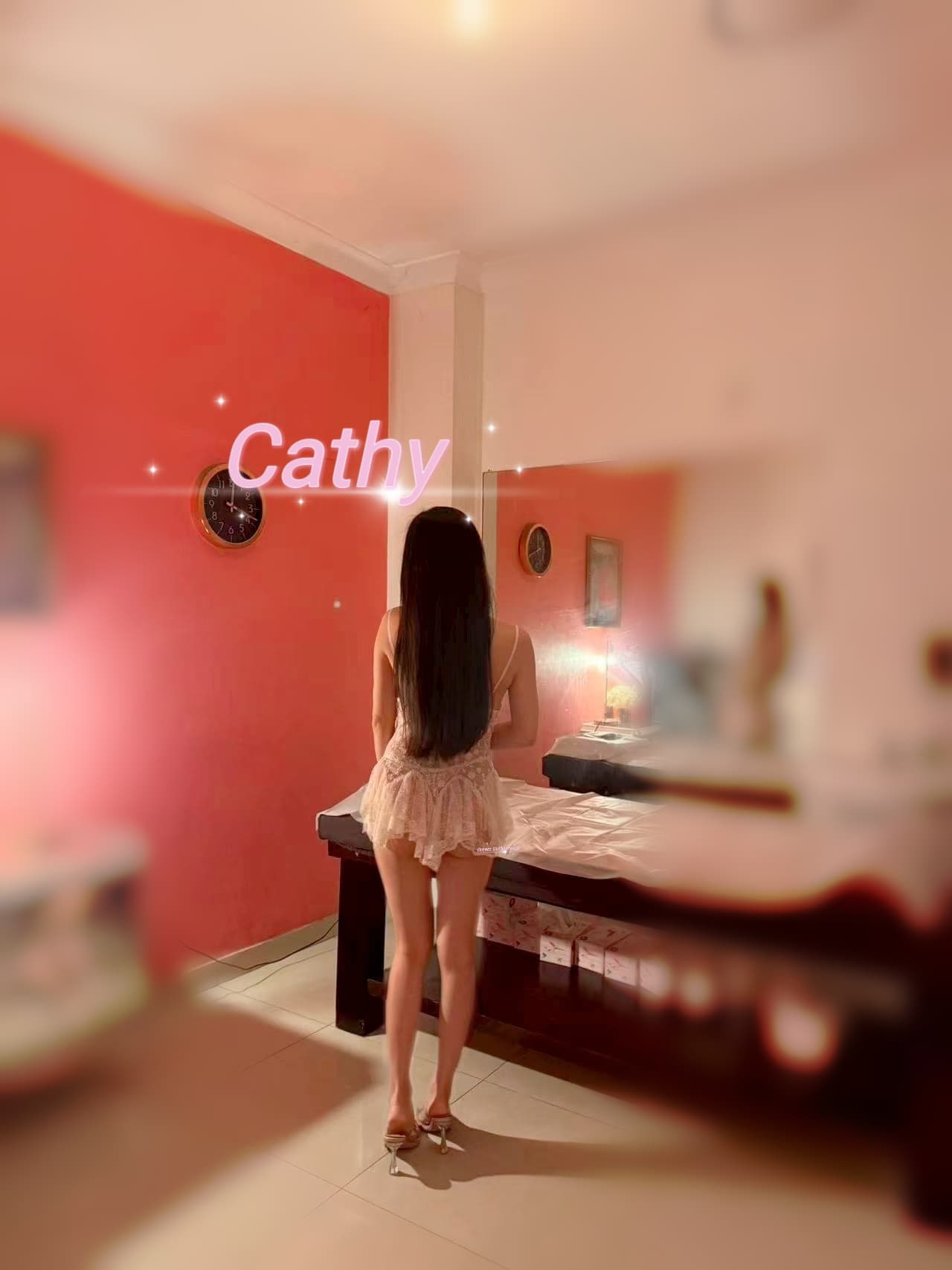 Cathy — photo 2